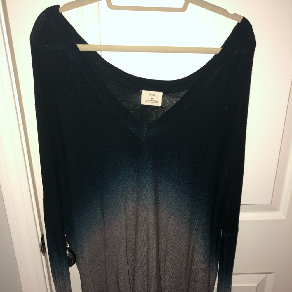 Ombré v neck tunic